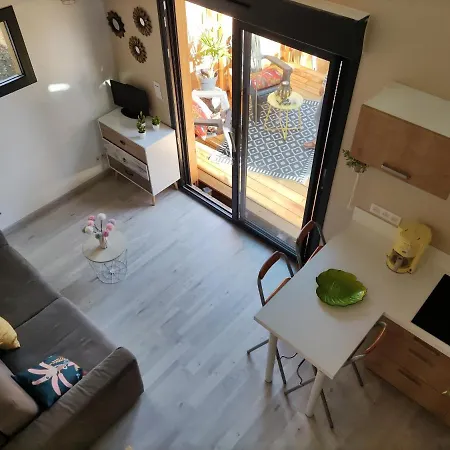 Apartment 2 Etoiles La Tete Dans Les Pins Les Pieds Dans L Eau Lacanau